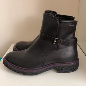 Ecco black and purple booties size 7